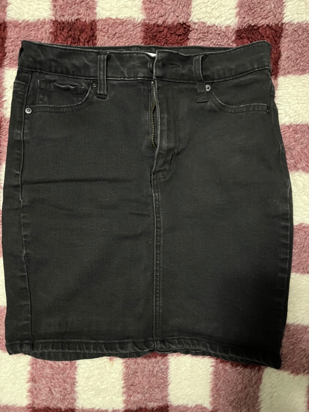 Celebrity Pink Jean skirt